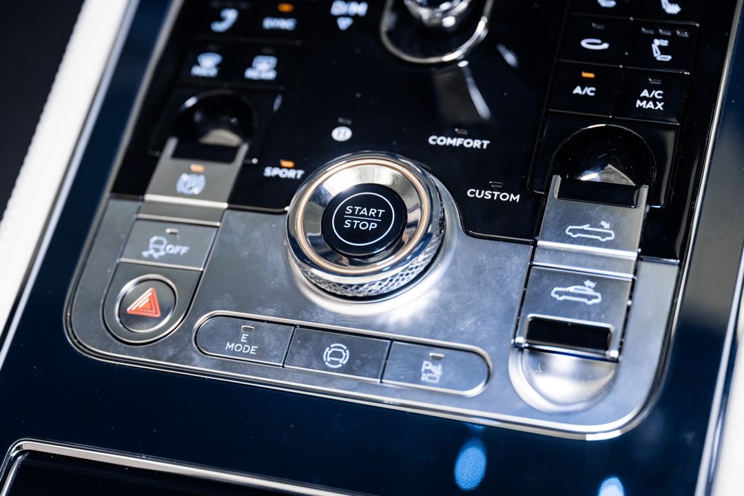 2025 Bentley Continental