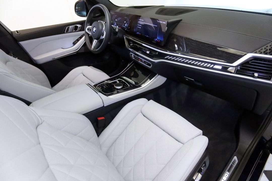 2025 BMW X5
