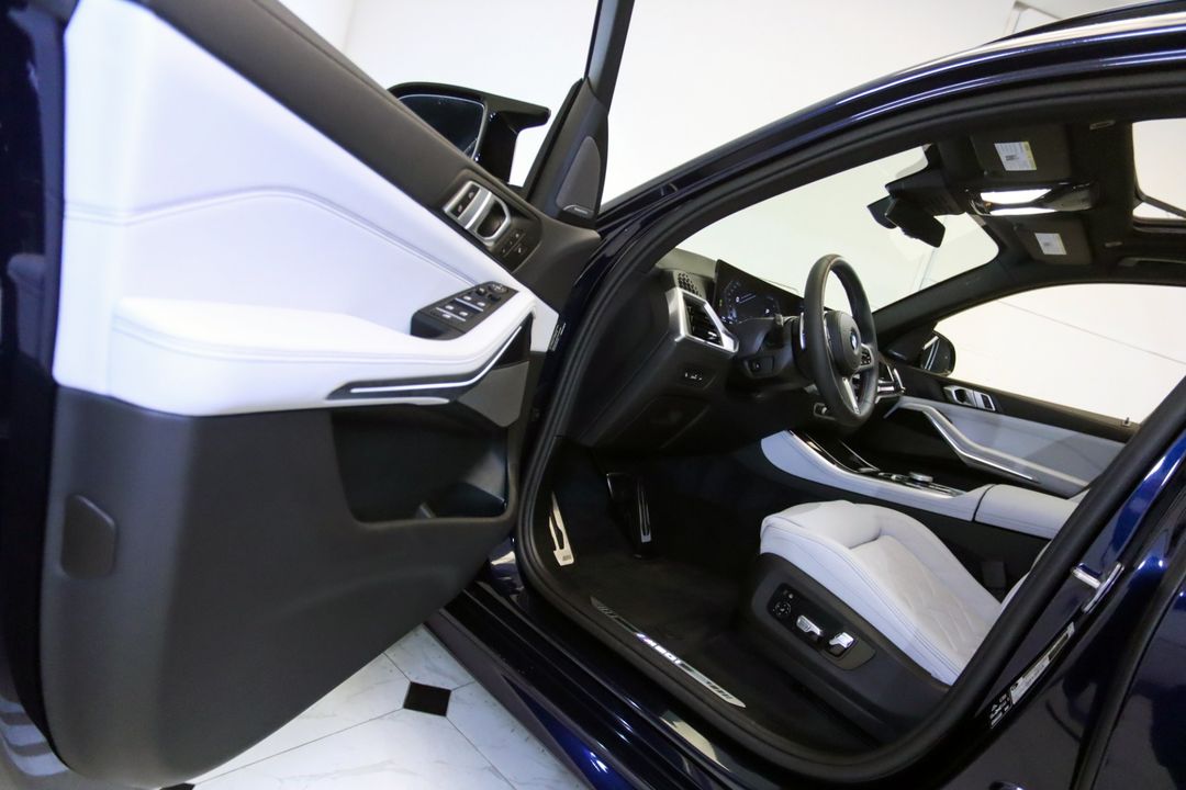 2025 BMW X5