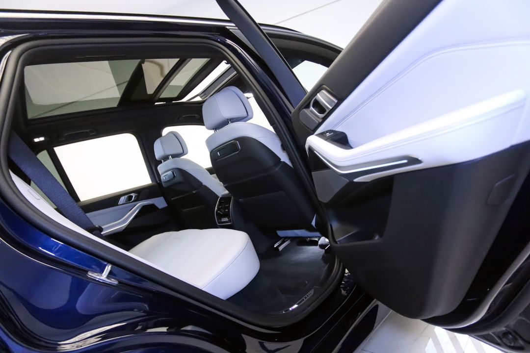 2025 BMW X5