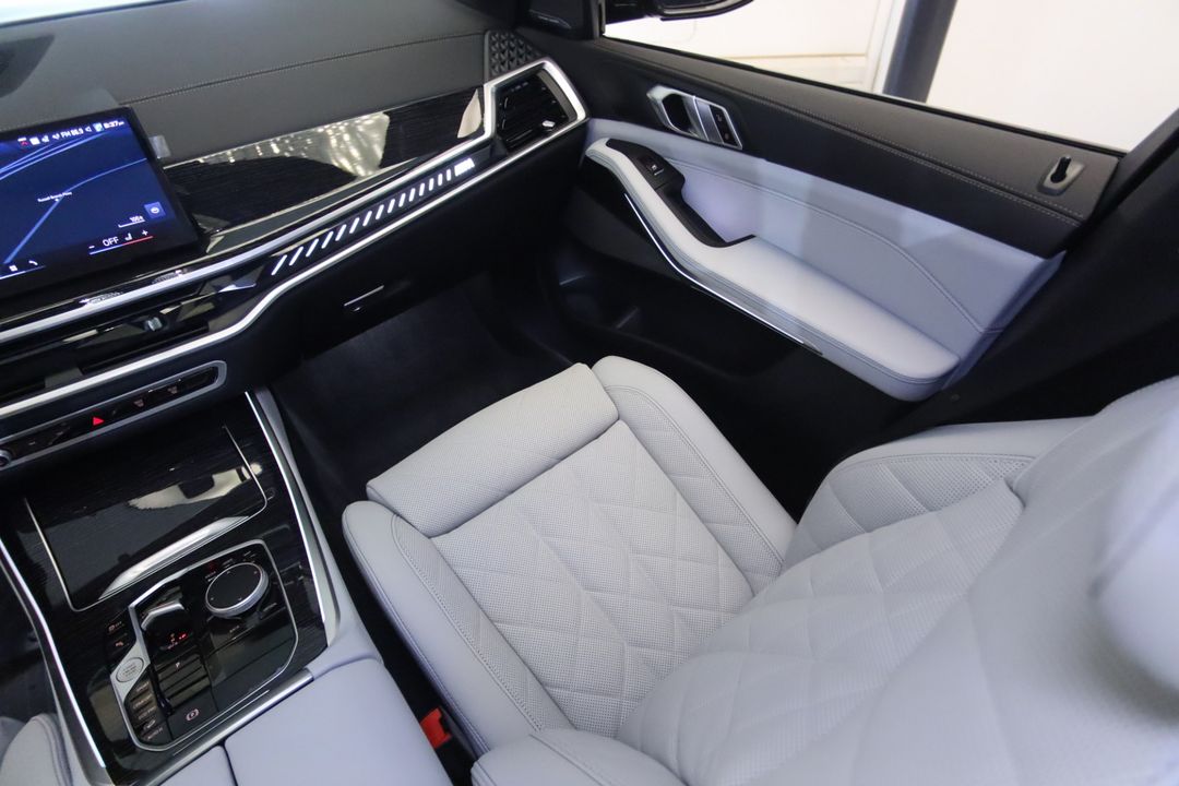 2025 BMW X5