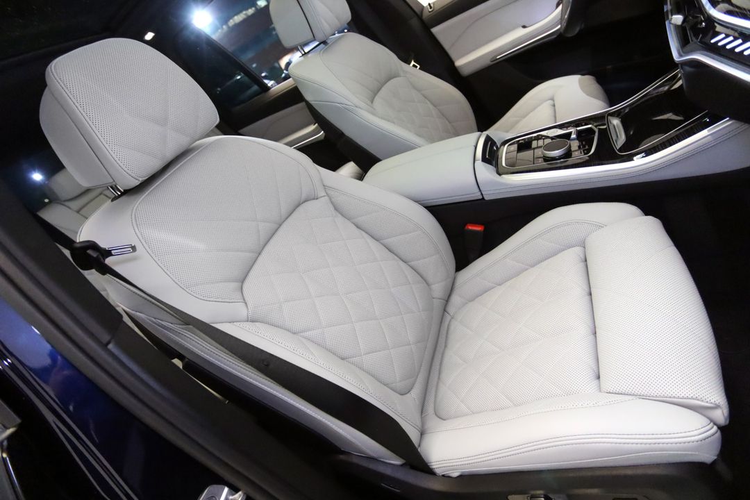 2025 BMW X5