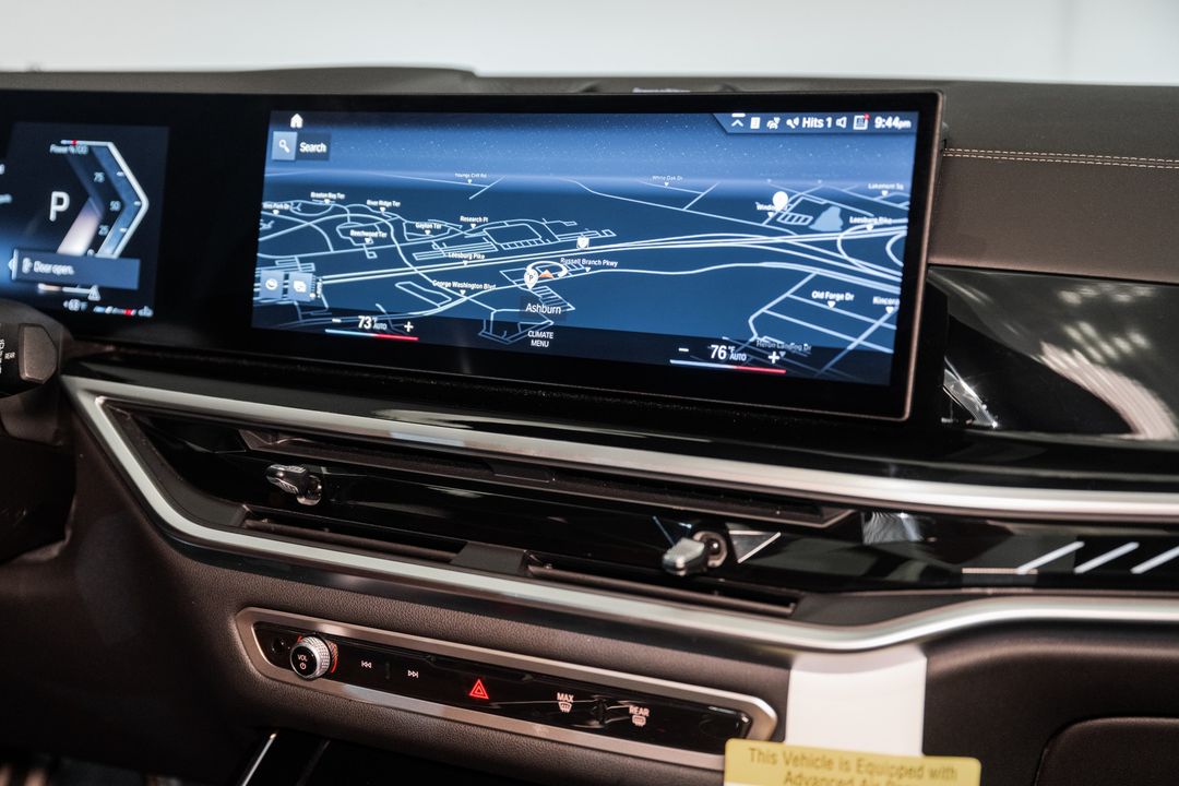 2023 BMW X7