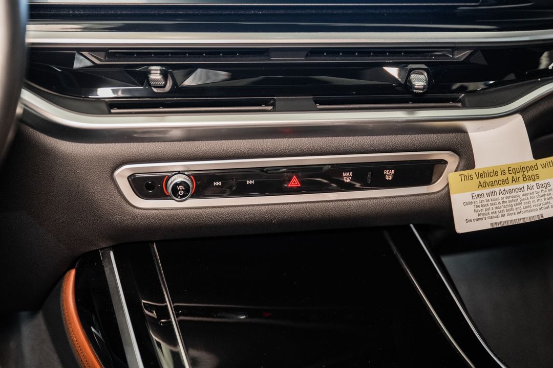 2023 BMW X7