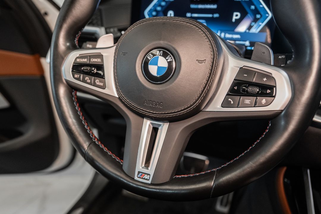 2023 BMW X7