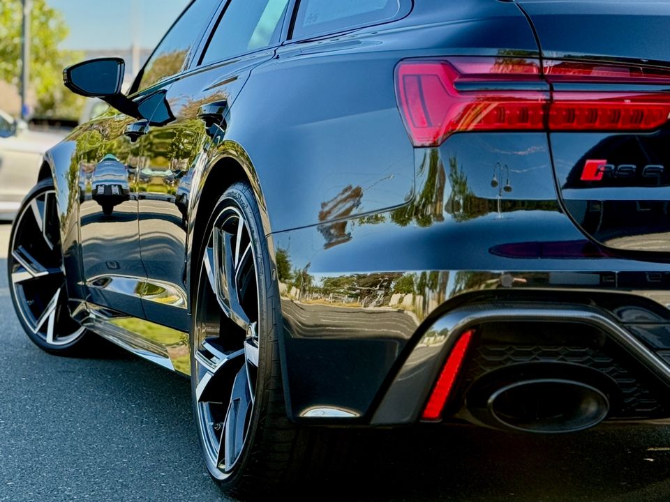 2022 Audi RS 6 Avant