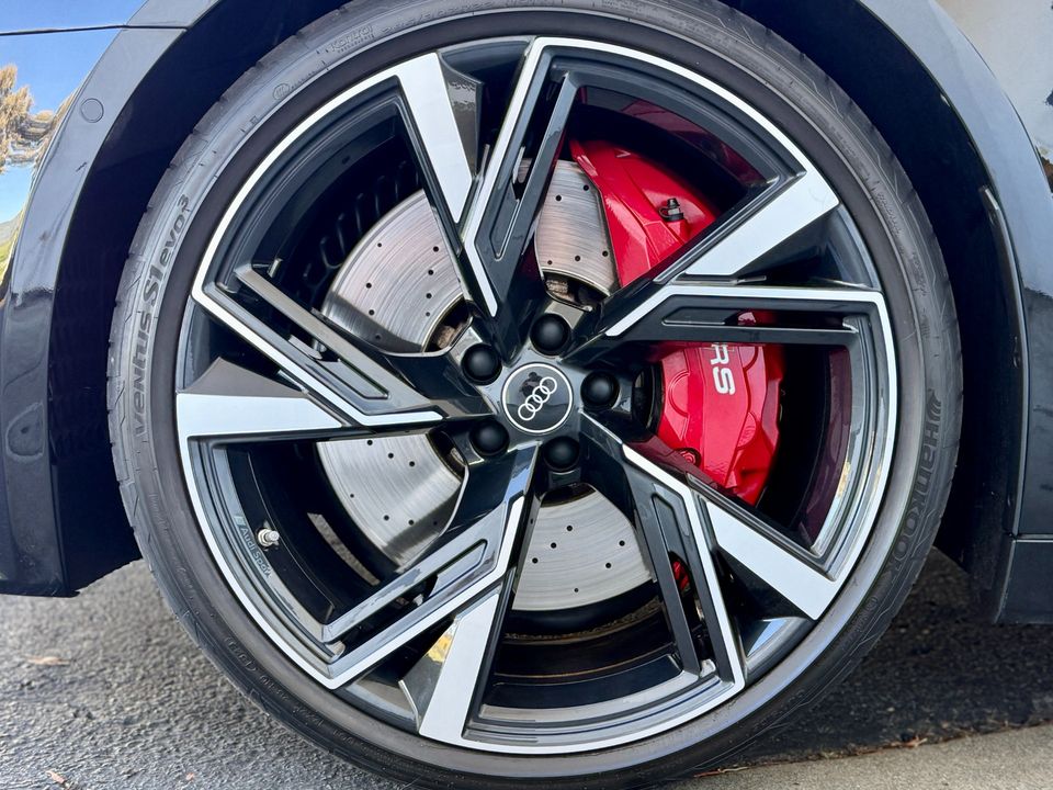 2022 Audi RS 6 Avant
