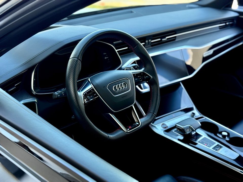 2022 Audi RS 6 Avant