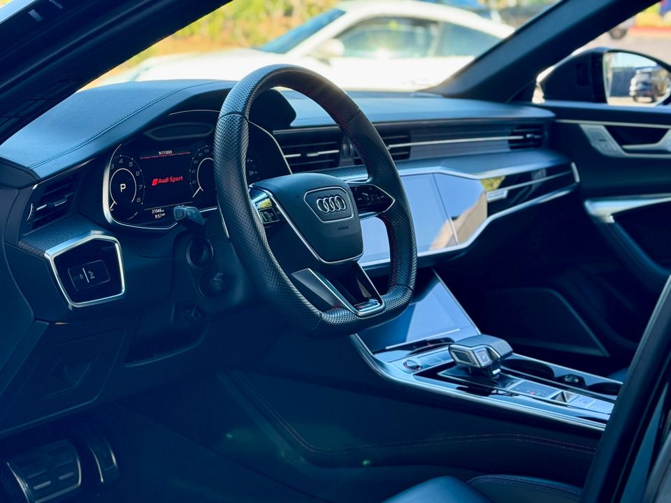 2022 Audi RS 6 Avant