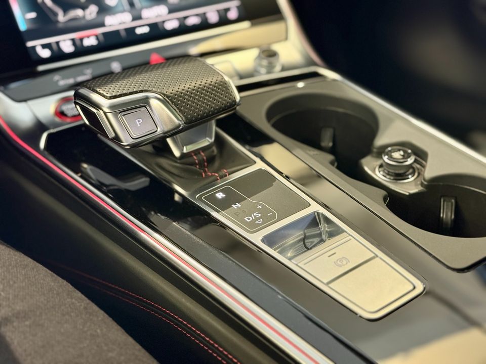 2022 Audi RS 6 Avant