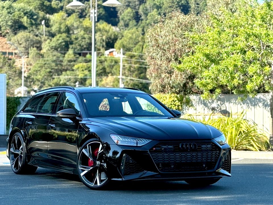 2022 Audi RS 6 Avant