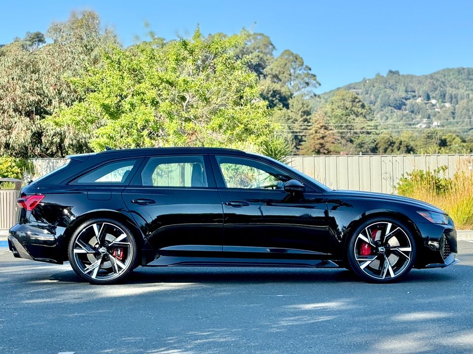 2022 Audi RS 6 Avant