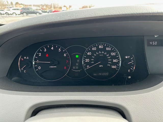 2005 Toyota AVALON
