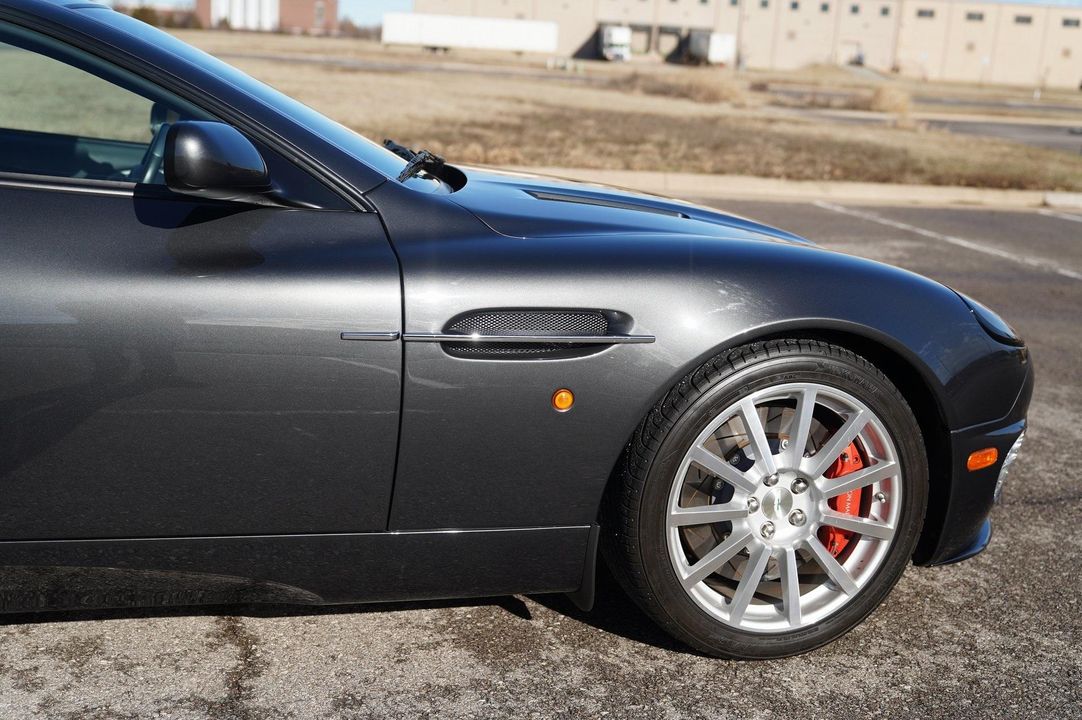 2006 Aston Martin Vanquish