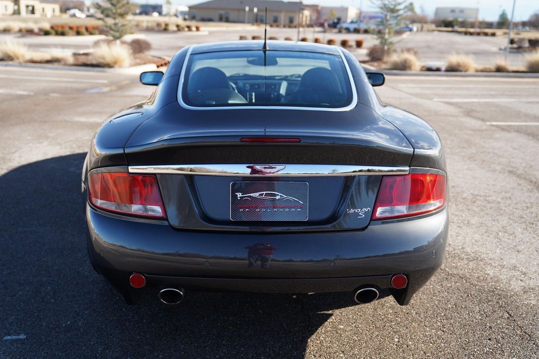 2006 Aston Martin Vanquish