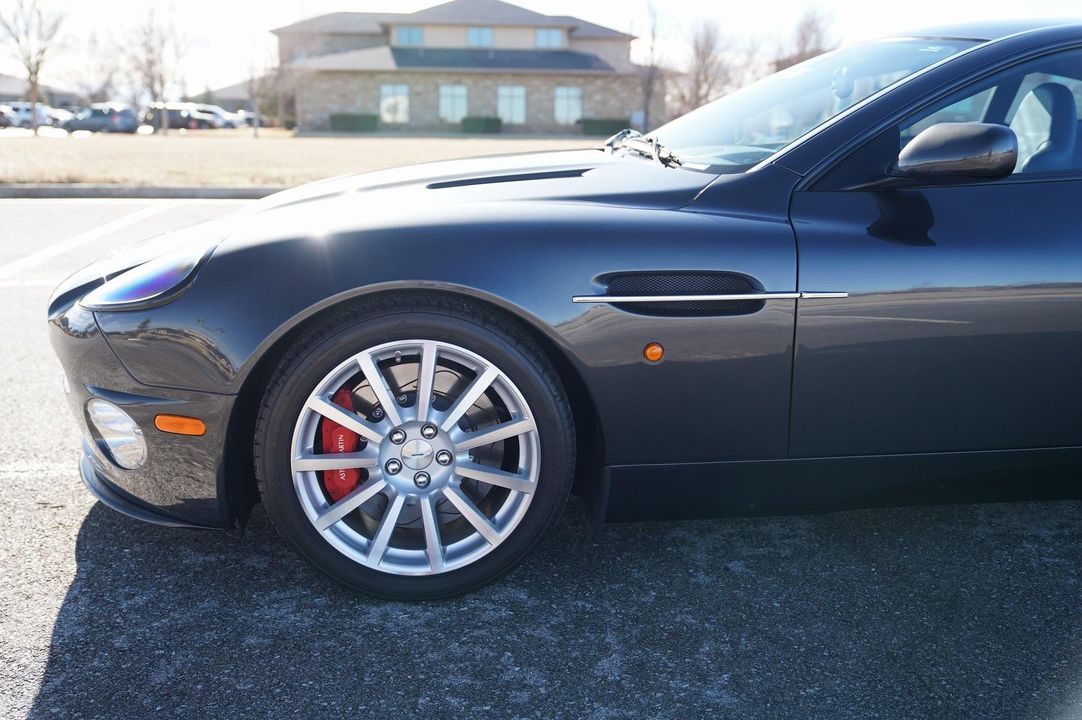 2006 Aston Martin Vanquish