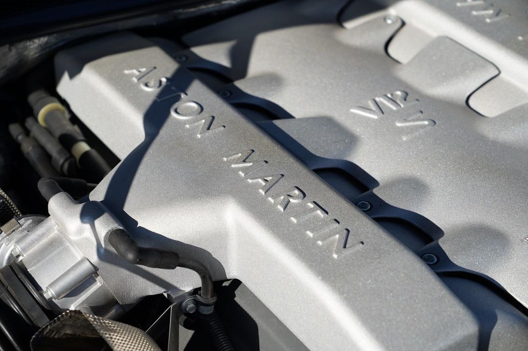 2006 Aston Martin Vanquish