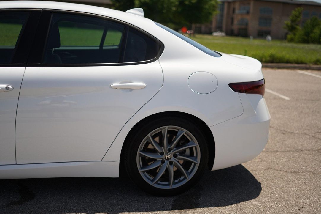 2022 Alfa Romeo Giulia