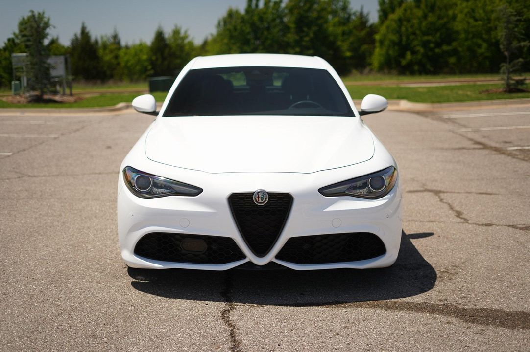 2022 Alfa Romeo Giulia