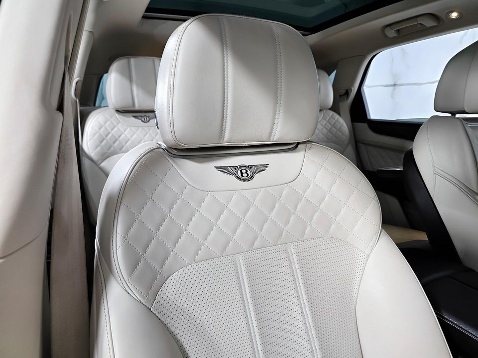 2017 Bentley Bentayga