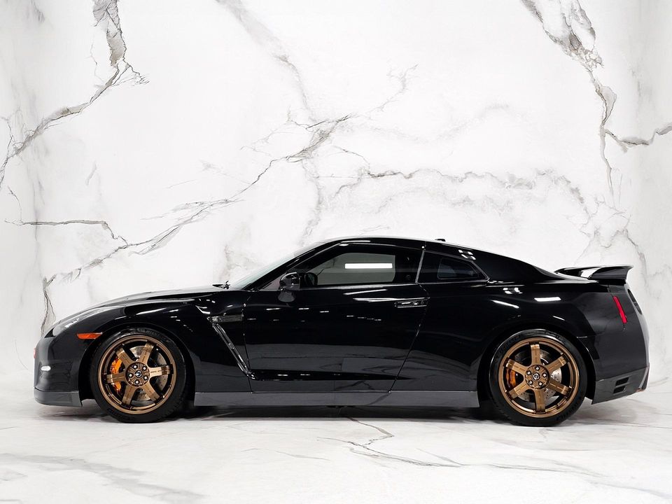 2012 Nissan GT-R