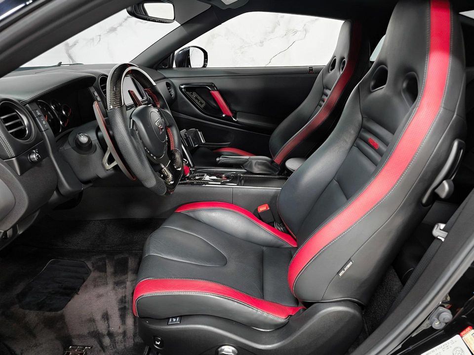 2012 Nissan GT-R