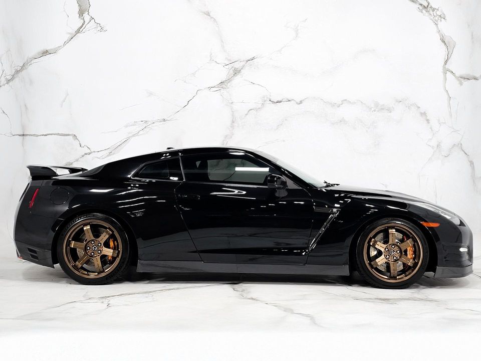 2012 Nissan GT-R