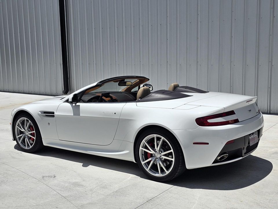 2012 Aston Martin V8 Vantage