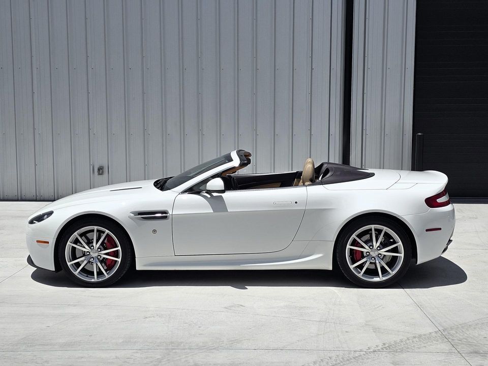 2012 Aston Martin V8 Vantage