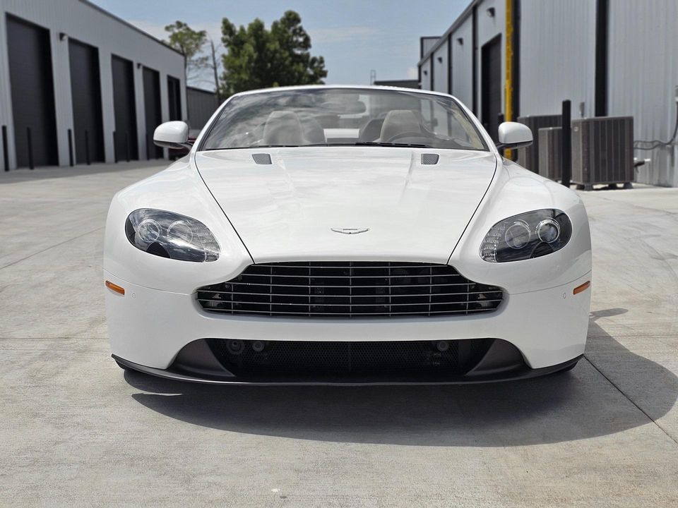 2012 Aston Martin V8 Vantage