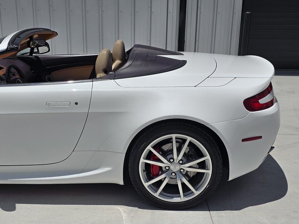 2012 Aston Martin V8 Vantage