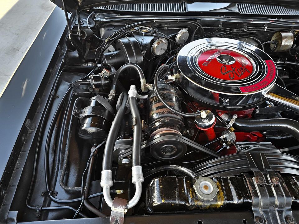 1961 Oldsmobile Starfire