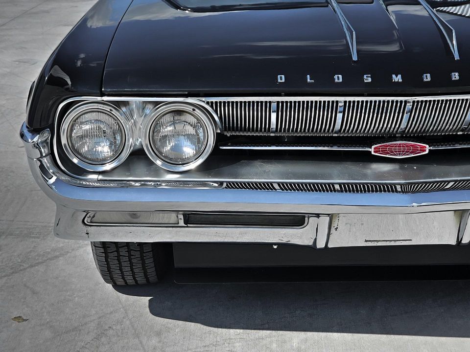 1961 Oldsmobile Starfire