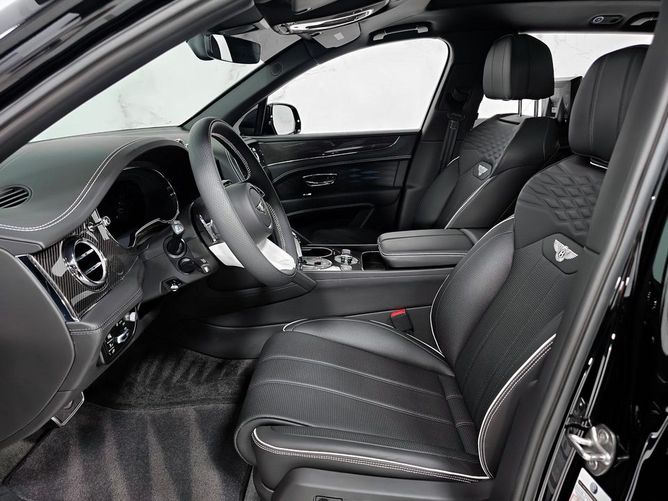 2023 Bentley Bentayga EWB