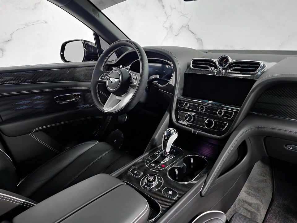 2023 Bentley Bentayga EWB