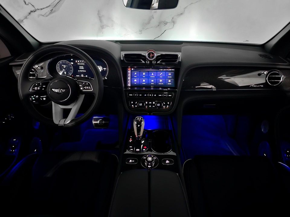 2023 Bentley Bentayga EWB