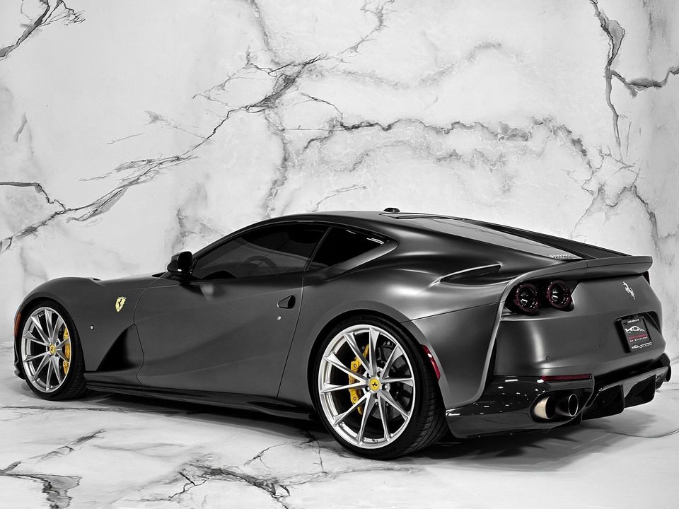 2019 Ferrari 812 Superfast