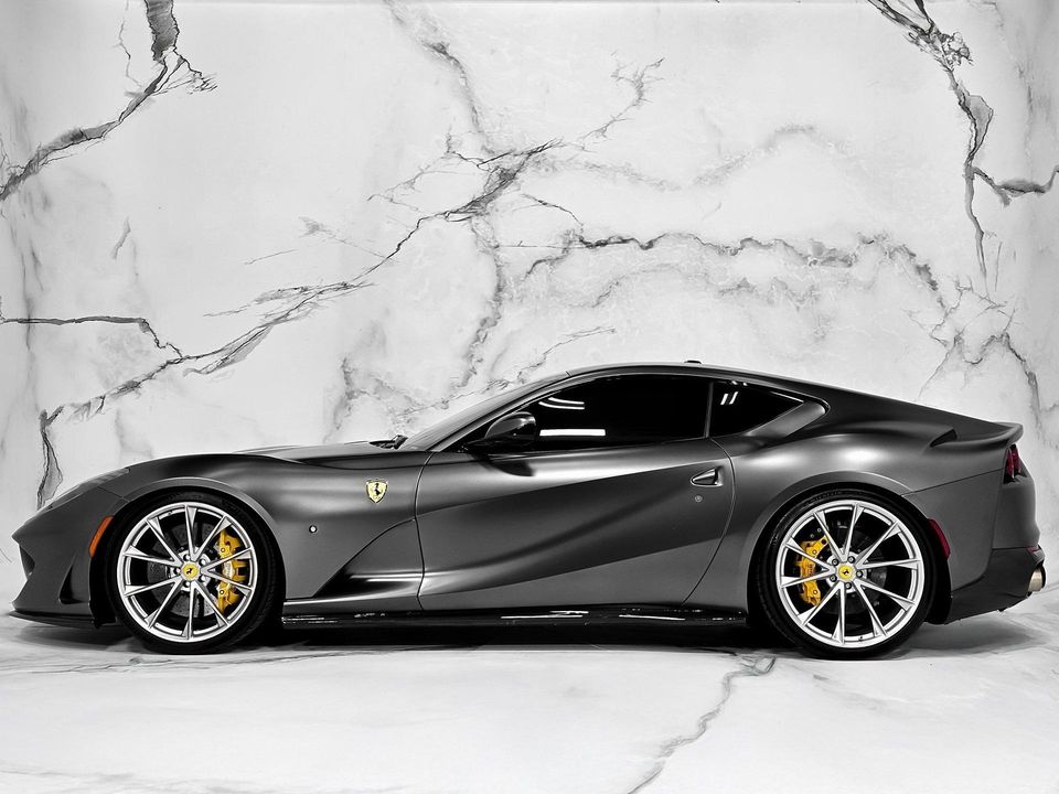 2019 Ferrari 812 Superfast