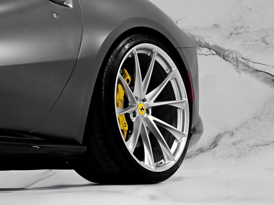 2019 Ferrari 812 Superfast