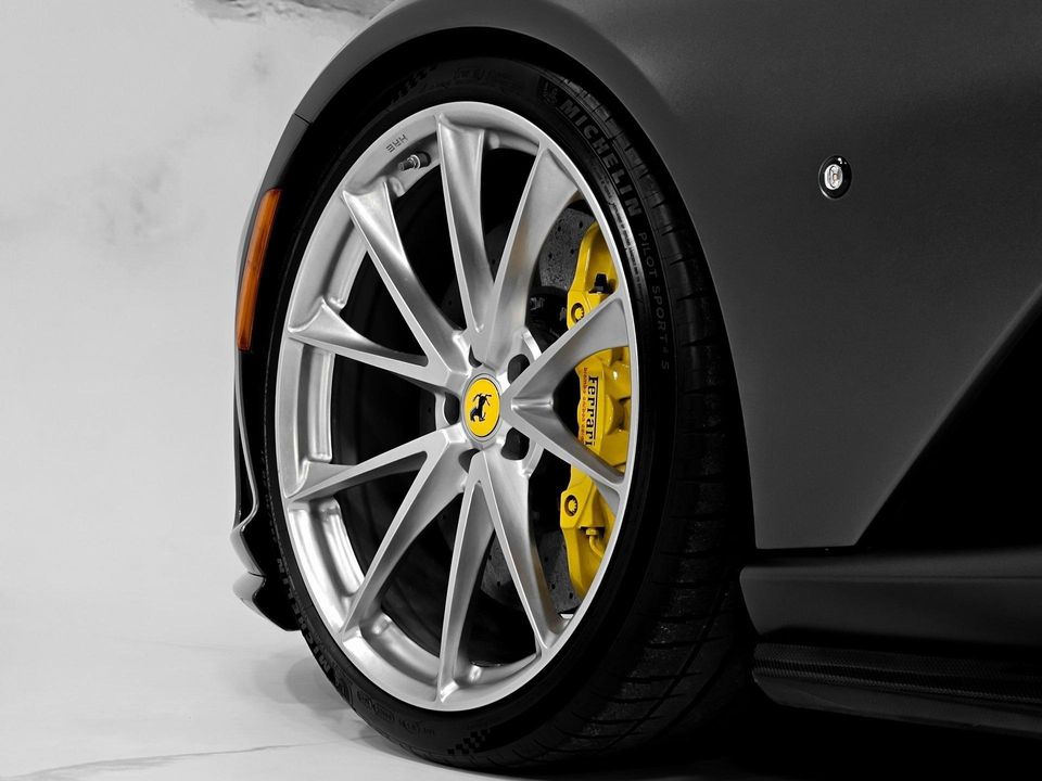 2019 Ferrari 812 Superfast
