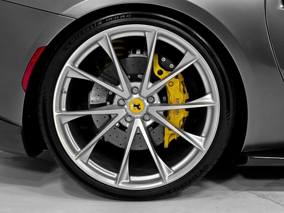 2019 Ferrari 812 Superfast