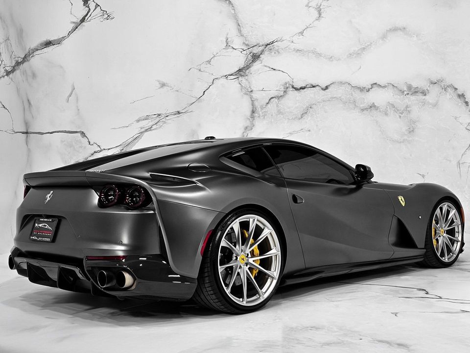 2019 Ferrari 812 Superfast