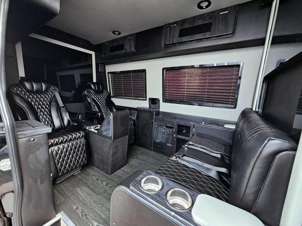 2017 Mercedes-Benz Sprinter 2500