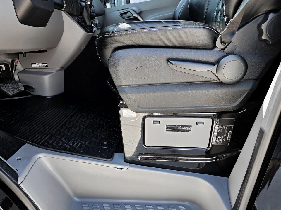 2017 Mercedes-Benz Sprinter 2500