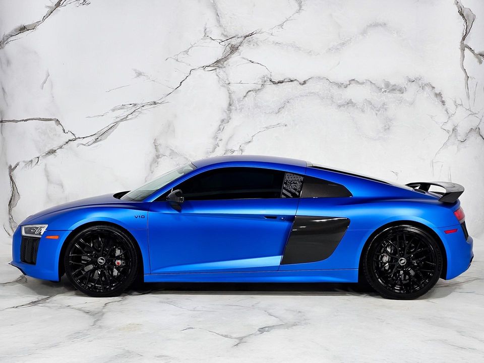 2017 Audi R8