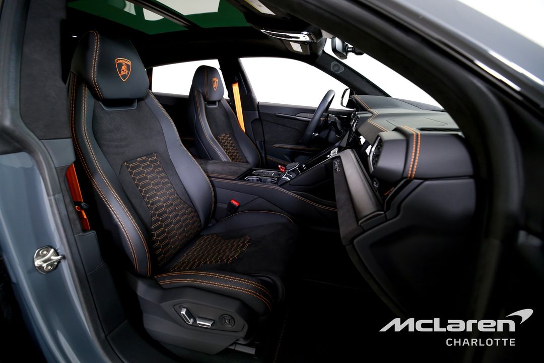 2024 Lamborghini Urus