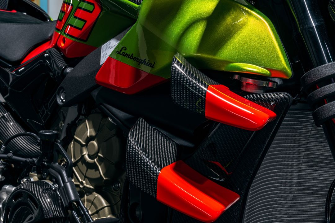2023 Ducati Streetfighter V4 Lamborghini