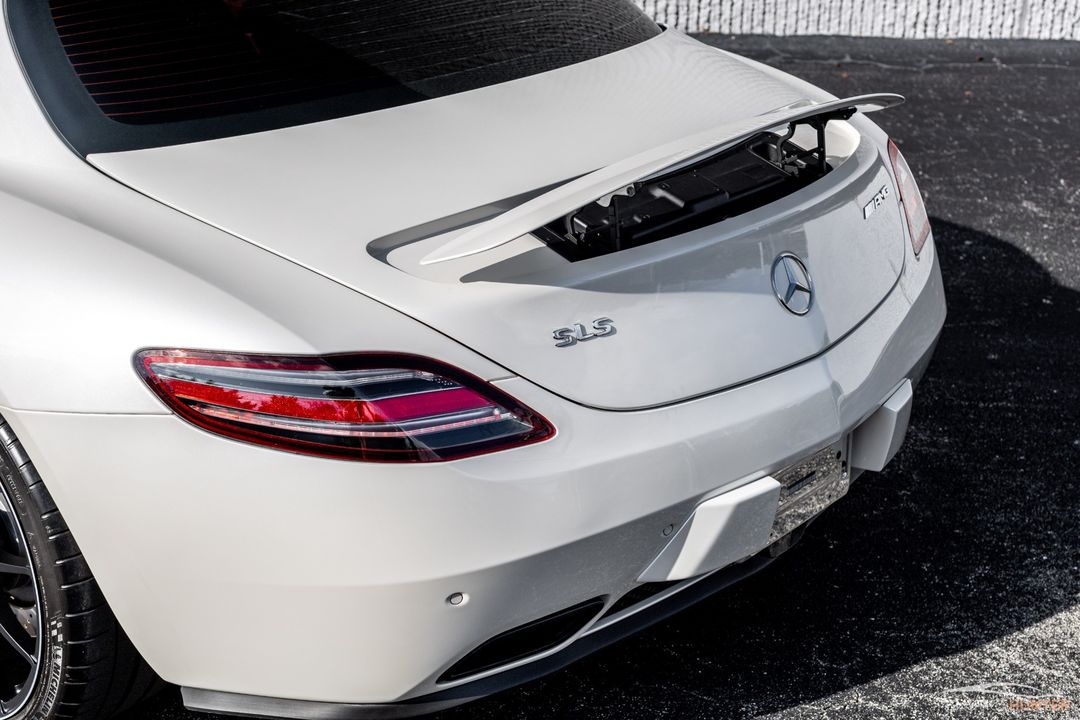 2012 Mercedes-Benz SLS AMG