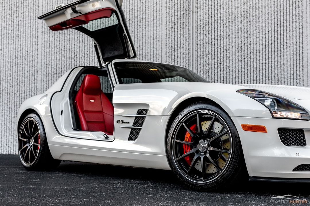 2012 Mercedes-Benz SLS AMG