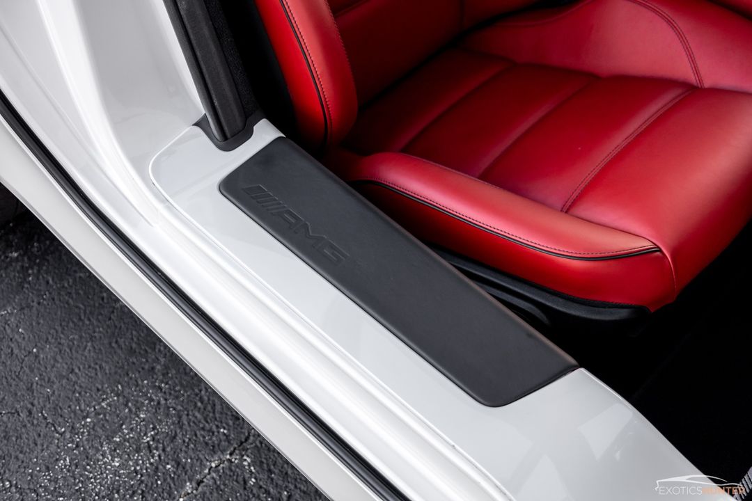 2012 Mercedes-Benz SLS AMG
